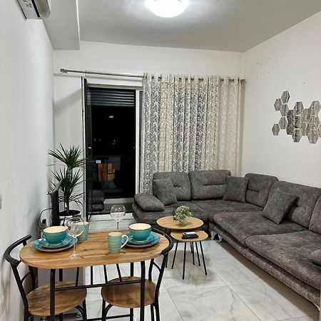 Second Home 1 Tirana Exteriér fotografie